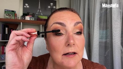 A step by step for hooded eyes