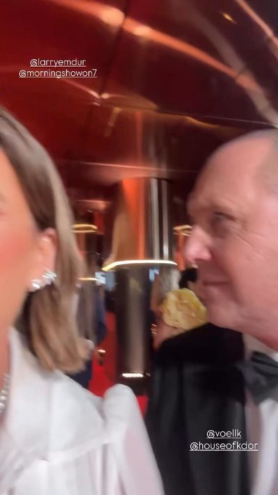 Kylie Gillies and Larry Emdur get lost on the 2025 Logies red carpet.